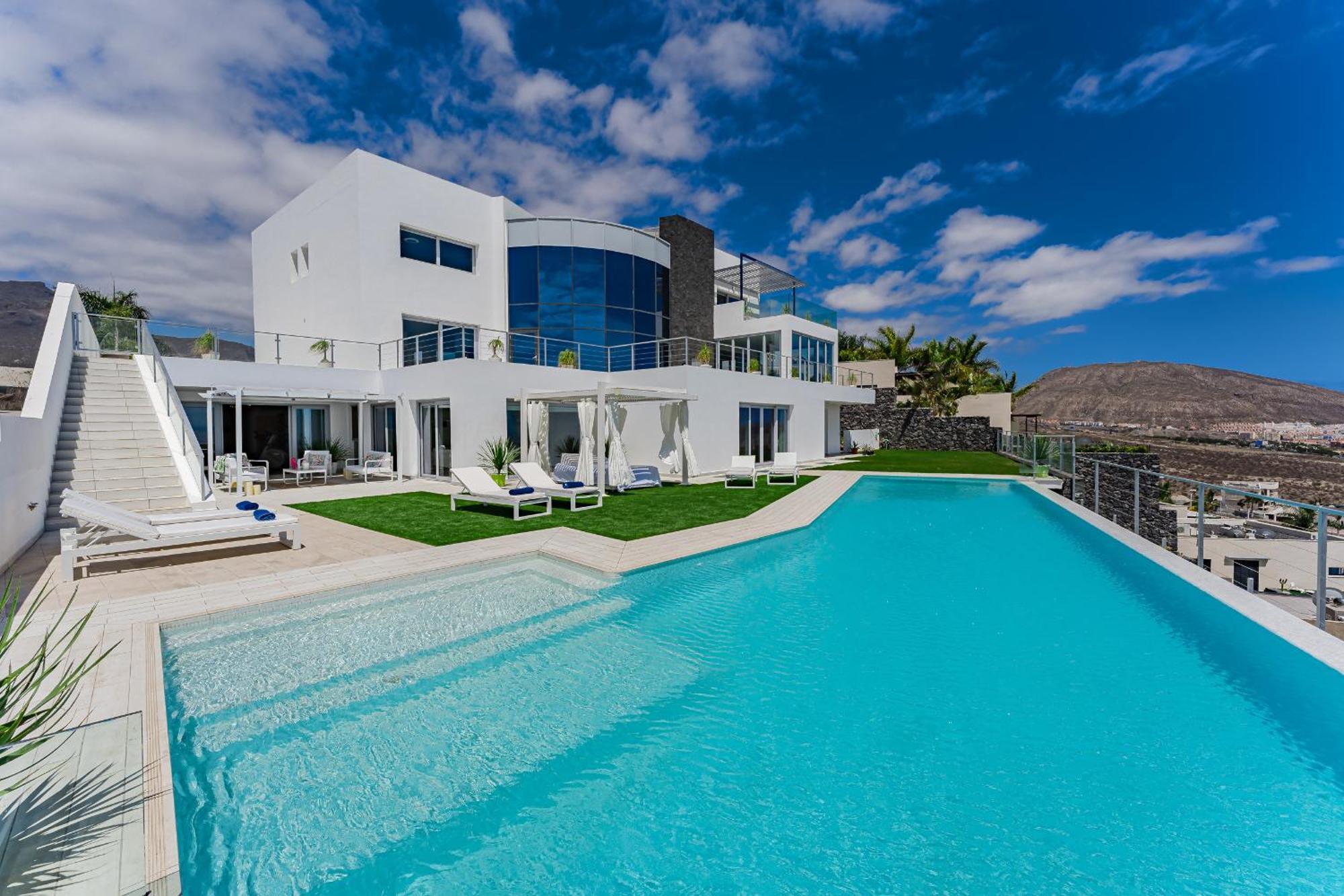 Villa The Eagles Адехе Экстерьер фото